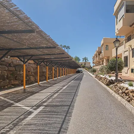 Laquinta Golf Apartment Benahavis